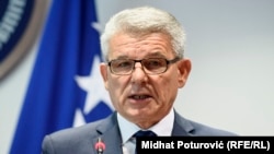 Ovaj prijedlog u najmanju ruku potvrđuje diskriminaciju koja već postoji u BiH: Šefik Džaferović