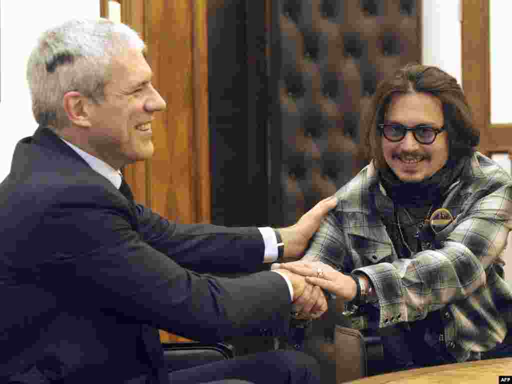 Средба на Борис Тадиќ со Џони Деп во Белград, 12.01.2010.