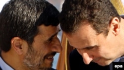 بشار اسد (راست) و محمود احمدی‌نژاد