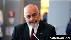 Албанскиот премиер Еди Рама