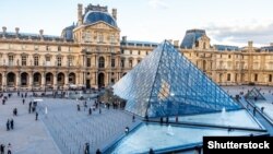Pariz