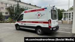 Швидка допомога із символом Z. Сімферополь, Крим, 19 лютого 2025 року