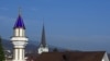 Минарет мечети в Ванген-Ольтен, кантон Золотурн, Швейцария, 20 ноября 2009 года.