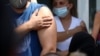 Македонија влегува во зимскиот бран на коронавирус со малку вакцинирани