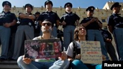 Несмотря на сравнительно высокие места Грузии в рейтингах, эксперты профильных НПО указывают властям на необходимость проведения эффективных реформ