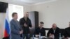 Бывший мэр Цхинвала и глава «Ныхас» Алан Алборов неожиданно объявил, что готов уступить лидерство Давиду Санакоеву