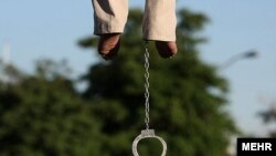 صحنه ای از اعدام در ایران.