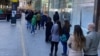 Много от българите, гласували в Стратфорд, Източен Лондон, прекараха повече от половината си неделя в чакане пред единствената избирателна секция в този район