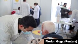 Вакцинација против ковид во Албанија