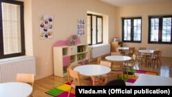 Детска градинка. Илустрација.