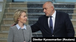 Председателката на Европейската комисия Урсула фон дер Лайен и премиерът Бойко Борисов. Снимката е архивна