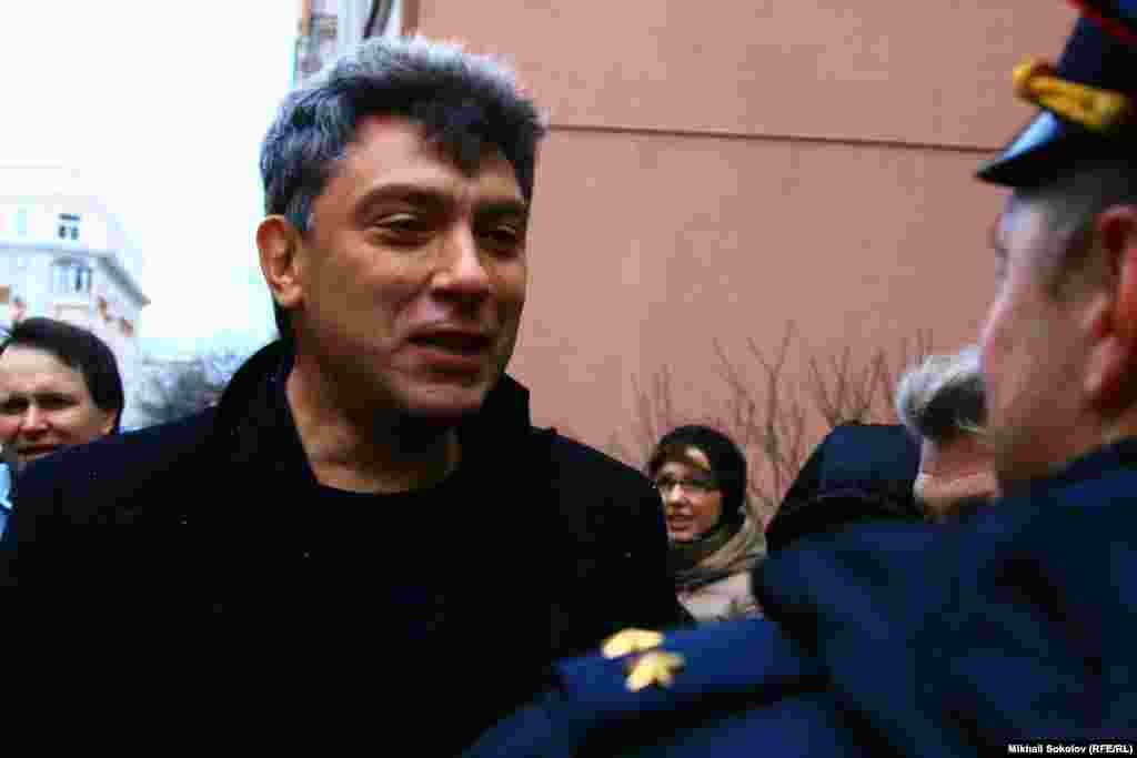Украиналъул рахъ ккураб пикеталда, 2 декабрь 2013 сон