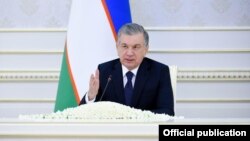 Ўзбекистон президенти Шавкат Мирзиёев.