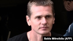Олександр Вінник у залі суду, Салоніки, 4 жовтня 2017 року