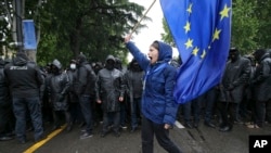 Протести во Грузија против контроверзниот закон за „странски агенти“, илустрација