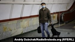 Посилений карантин триватиме з 8 по 24 січня, оголосили в уряді