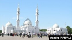 Болгар җыены барышында Ак мәчет ачылды