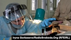 StateWatch: кількість медиків, які можуть бути залучені до боротьби з COVID-19, сягає 49 755