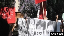 دانشجویان دانشگاه امیر کبیر به احکام صادره علیه سه دانشجوی این دانشگاه اعتراض کرده اند.