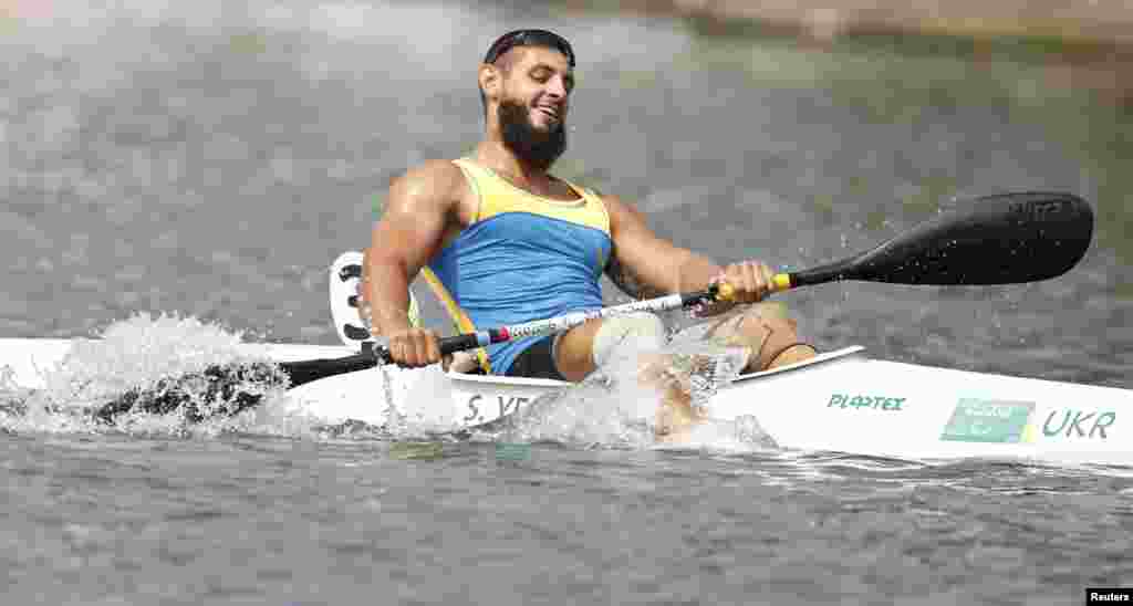 Сергій Ємельянов, золотий призер Літніх Паралімпійських Ігор 2016 із параканое