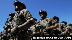 Військовослужбовці полку «Азов» у Маріуполі, 2019 рік