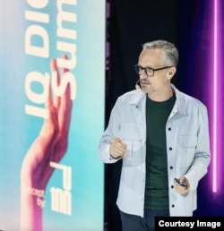 Dragoș Stanca - tech entrepreneur, media expert and investor in digital & technology