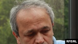 ابراهیم نبوی؛ طنزپرداز معاصر