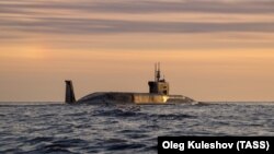 Російський ядерний підводний човен «Юрій Долгорукий» у Білому морі, травнеь 2018 року