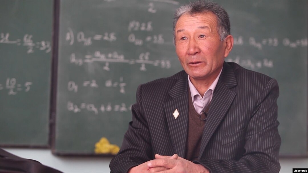 Заслуженный учитель КР Кенешбек Шоруков.