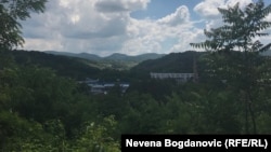 Fabrika oružja "Sloboda" u Čačku, okružena je zelenilom ovog dela zapadne Srbije. Zabeleženo 9. juna 2021.
