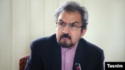 بهرام قاسمی قانونگذاران کانادایی را به نداشتن «اطلاعات دقیق و کافی» درباره مواضع ایران در قبال تروریسم متهم کرده است.