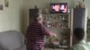 «Мы не можем закрыться!» Министр заявила, что Казахстан не будет ограничивать вещание российских телеканалов 