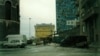 Pogled na sarajevski hotel Holiday Inn, Sarajevo (zima 1992. godine)