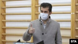 Кирил Петков