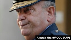 General Peach: Postoji novi rizik za naš prosperitet i način života
