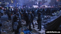 Співробітники спецпідрозділу «Беркут» на Майдані Незалежності під час Революії гідності. Київ, грудень 2013 року