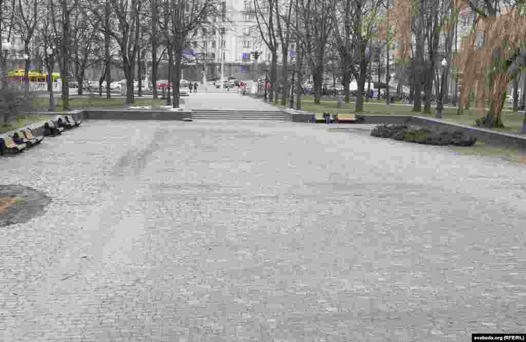 Belarus — Freedom day, photo now and then
