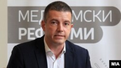 Министерот за информатичко општество и администрација, Дамјан Манчевски.