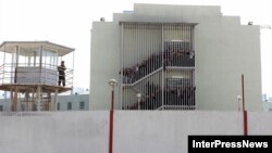 Еще летом в Минюсте лежал готовый законопроект, принятие которого позволило бы десяткам тысяч осужденных ходатайствовать о повторном рассмотрения их уголовных дел в суде