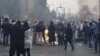 یک ماه از اعتراض‌های آبان گذشت؛ هنوز آمار کشته‌ها و بازداشت‌شدگان اعلام نشده است