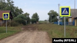 Түбән Уча авылында асфальт салынып бетмәгән