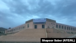 هرات کې په کرونا ویروس اخته کسانو ته ځانګړی شوی روغتون
