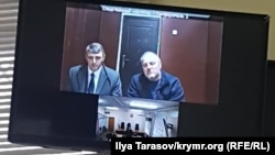 Едем Бекіров під час засідання суду за допомогою відеоконференцзв'язку. 10 січня 2019 року
