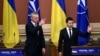 Президент України Володимир Зеленський і генеральний секретар НАТО Єнс Столтенберґ на пресконференції в Києві, 31 жовтня 2019 року