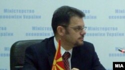 Зоран Ставрески, Министер за финансии