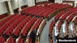 107 народних депутатів не голосували, більшість голосів «проти» віддали члени «Опозиційного блоку» 