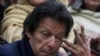 عمران خان د عدم اعتماد تحریک په نتیجه کې له وزیراعظمۍ ليرې کړل شو
