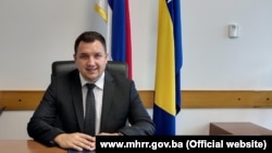 Милош Лучиќ