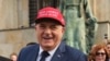 Predsjednik RS-a Milorad Dodik nosi kačket sa sloganom novoizabranog američkog predsjednika Donalda Trumpa "Make America great again" (MAGA - Učinimo Ameriku ponovo velikom), Banjaluka, 6. novembra 2024.