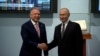 Зустріч президента РФ Володимира Путіна (п) і спецпосланця президента США Стіва Віткоффа, Санкт-Петербург, Росія, 11 квітня 2025 року